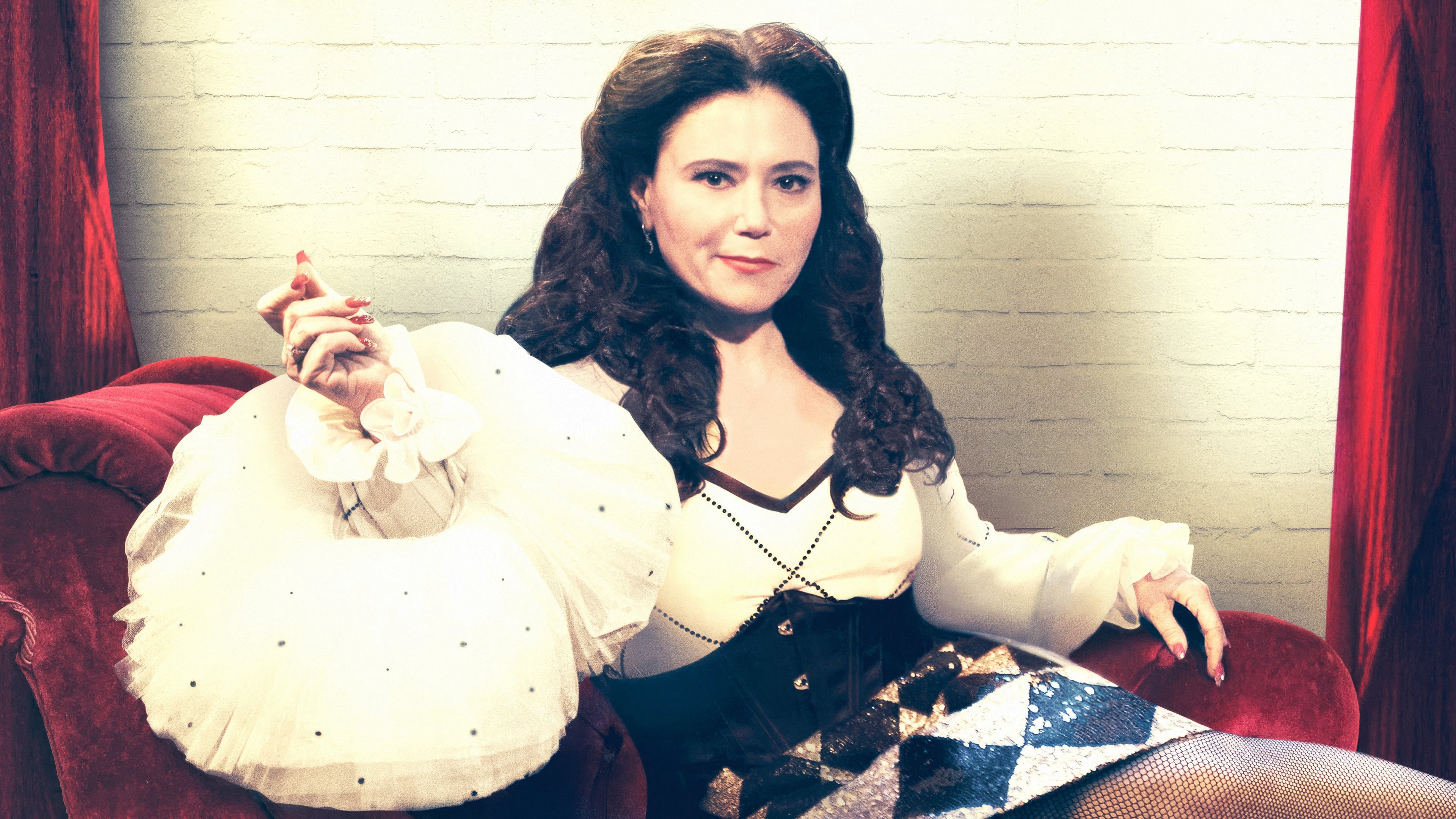 Alex Borstein - Corsets &Amp; Clown Suits Alex Borstein - Corsets &Amp; Clown Suits
