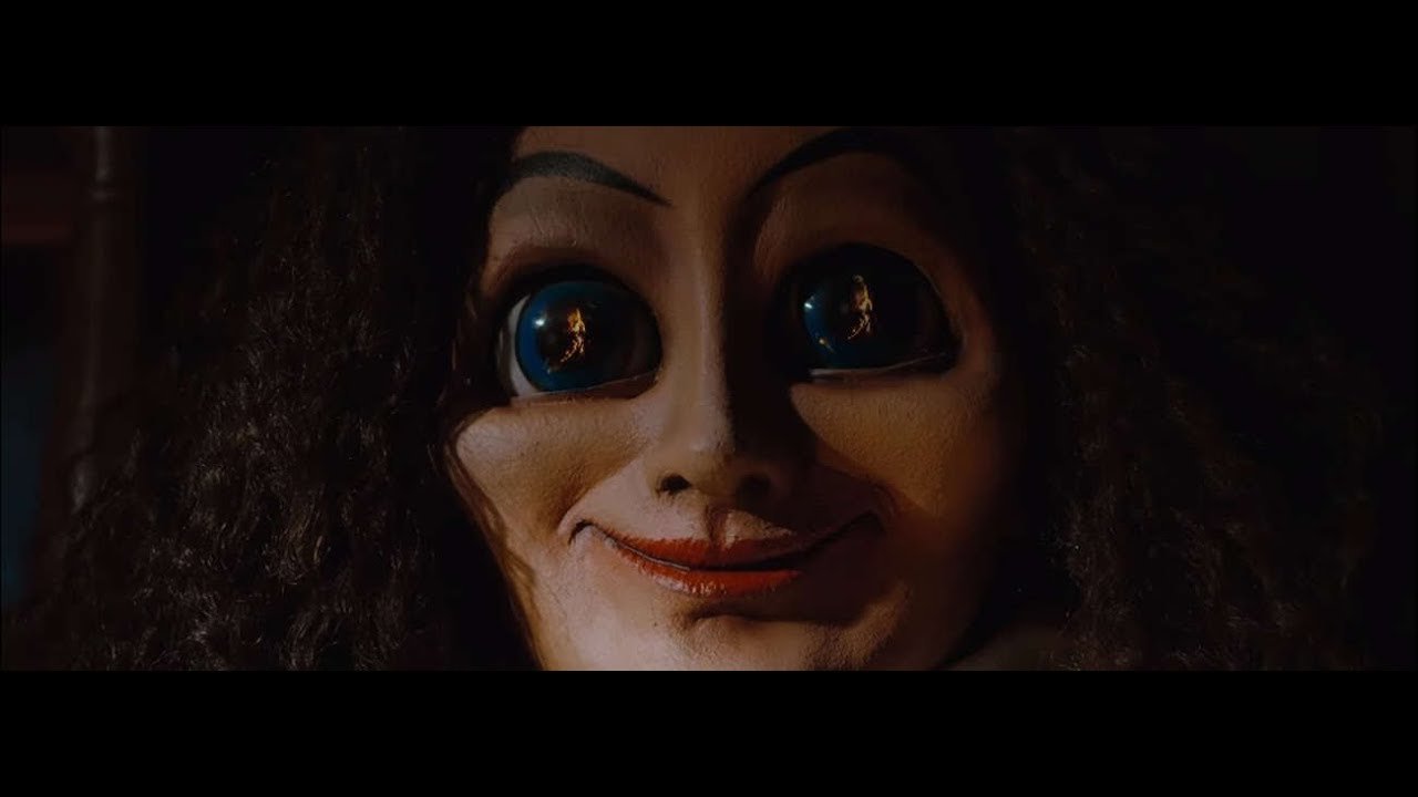 Búp bê ma Sabrina Búp bê ma Sabrina
