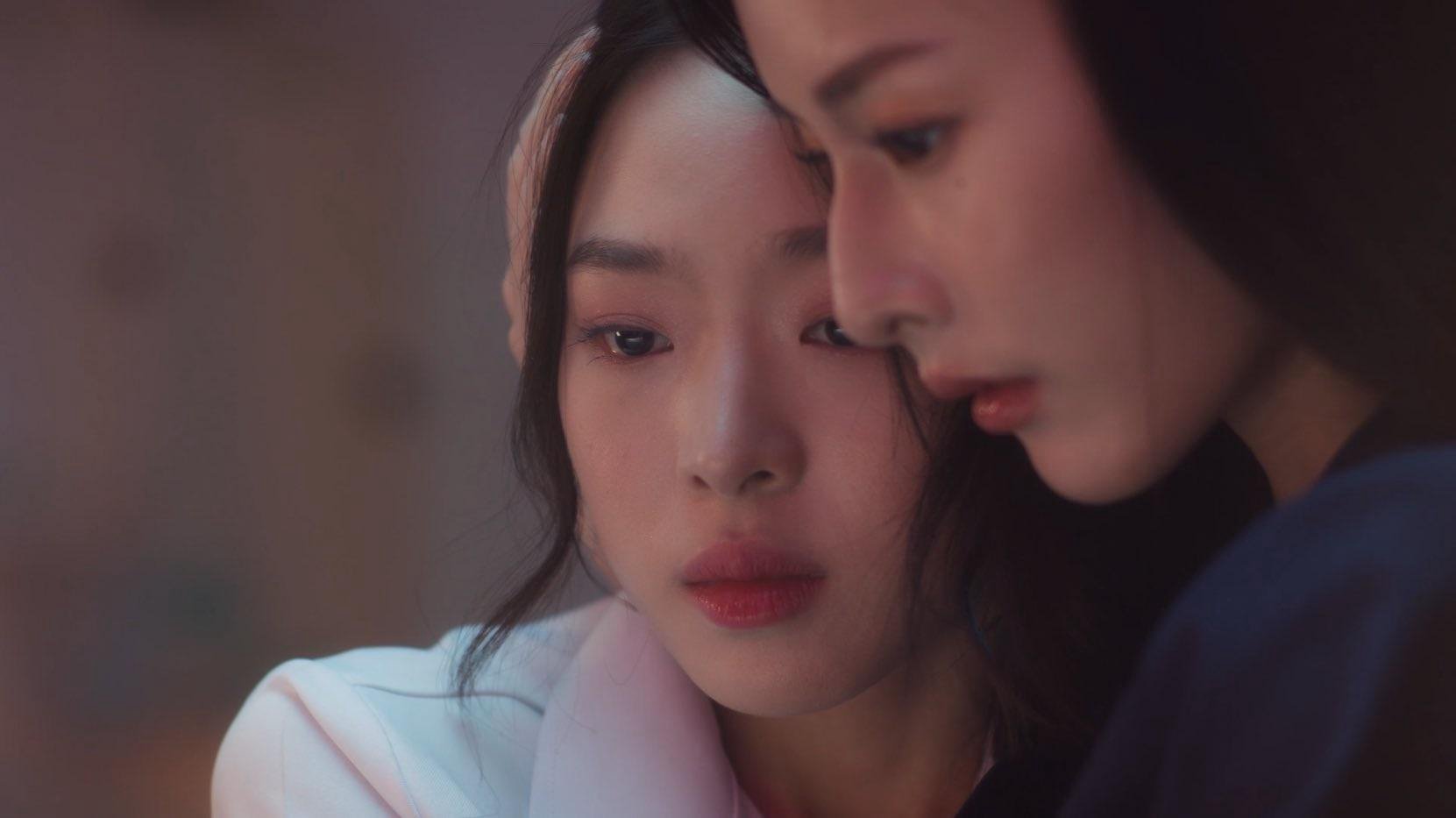 Reverse With Me: Ngược Dòng Quỹ Đạo Reverse With Me: Ngược Dòng Quỹ Đạo