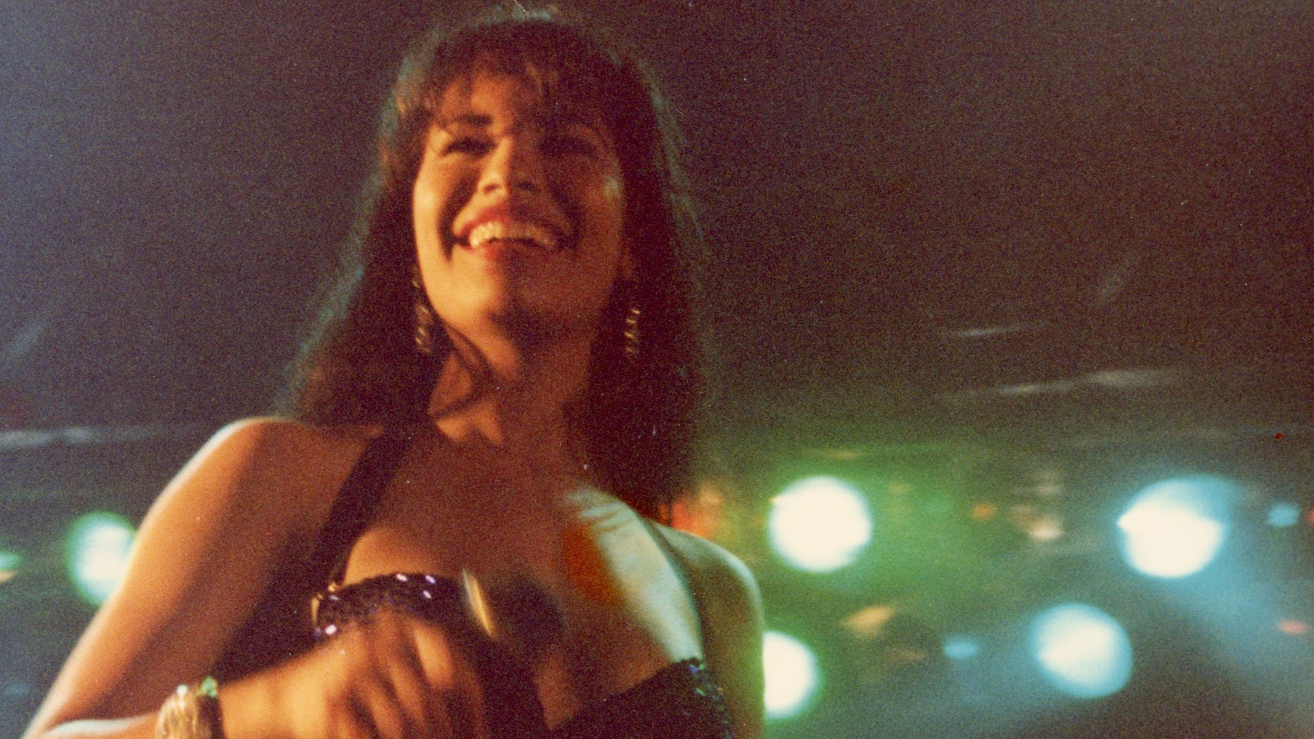 Selena Y Los Dinos: Di Sản Của Một Gia Đình Selena Y Los Dinos: Di Sản Của Một Gia Đình